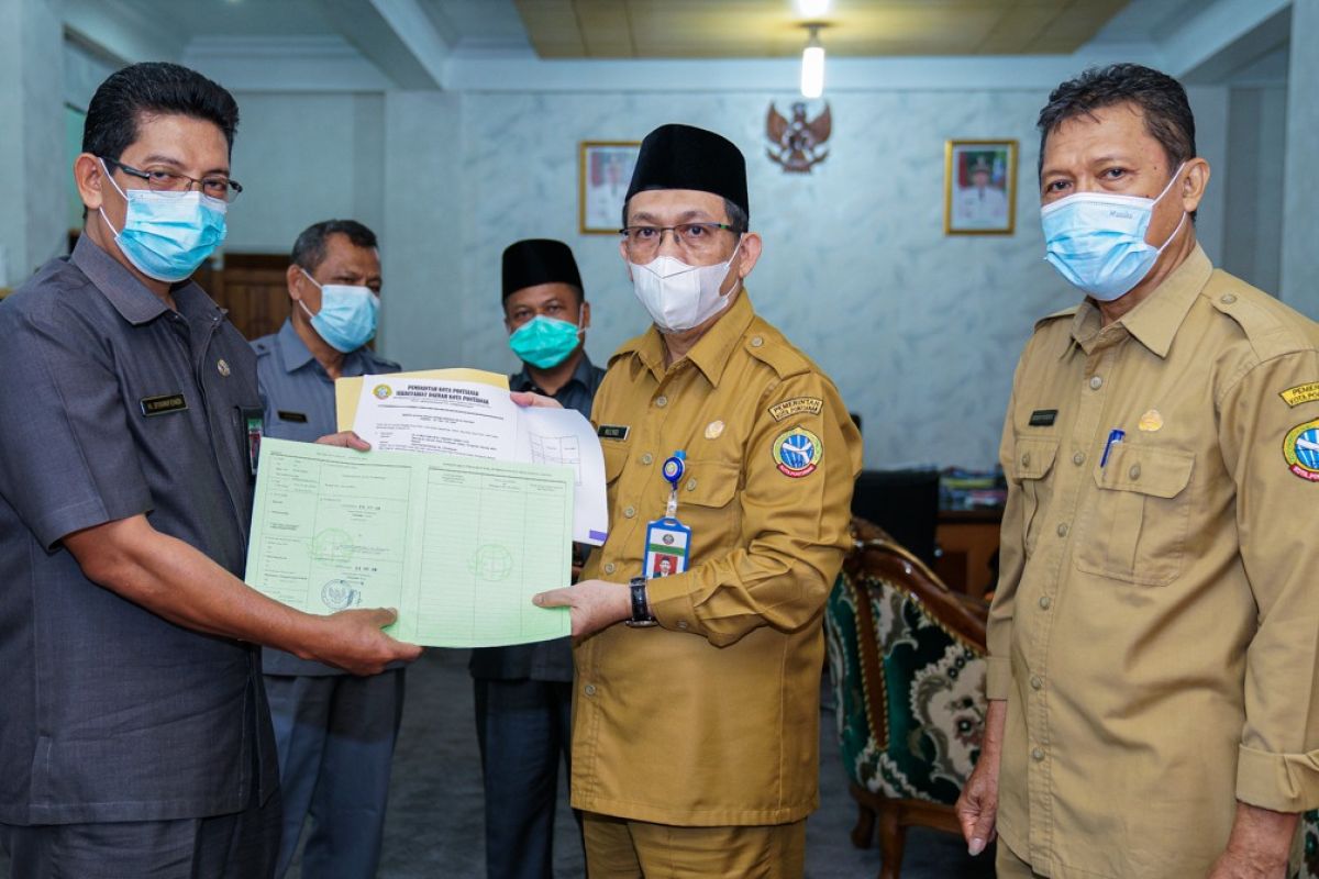 Pemkot hibahkan  tanah ke Kemenag Pontianak