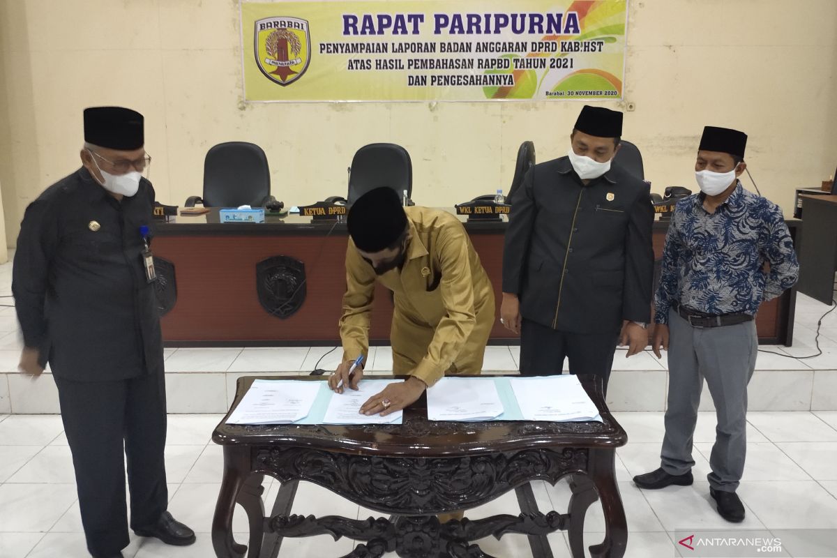 Advertorial - DPRD HST mengesahkan Rancangan APBD 2021