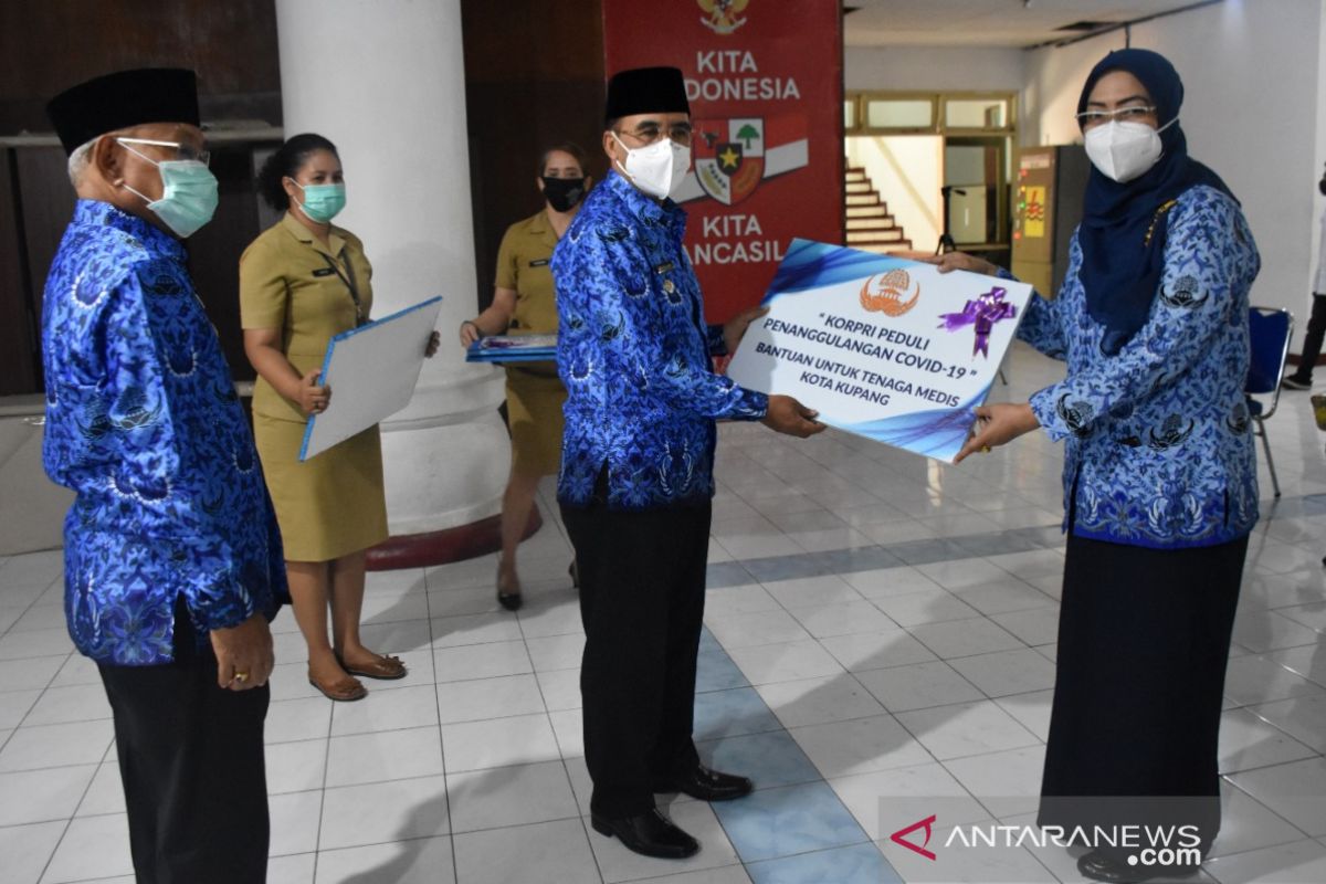 Korpri Kota Kupang bantu tenaga medis tangani pandemi COVID-19