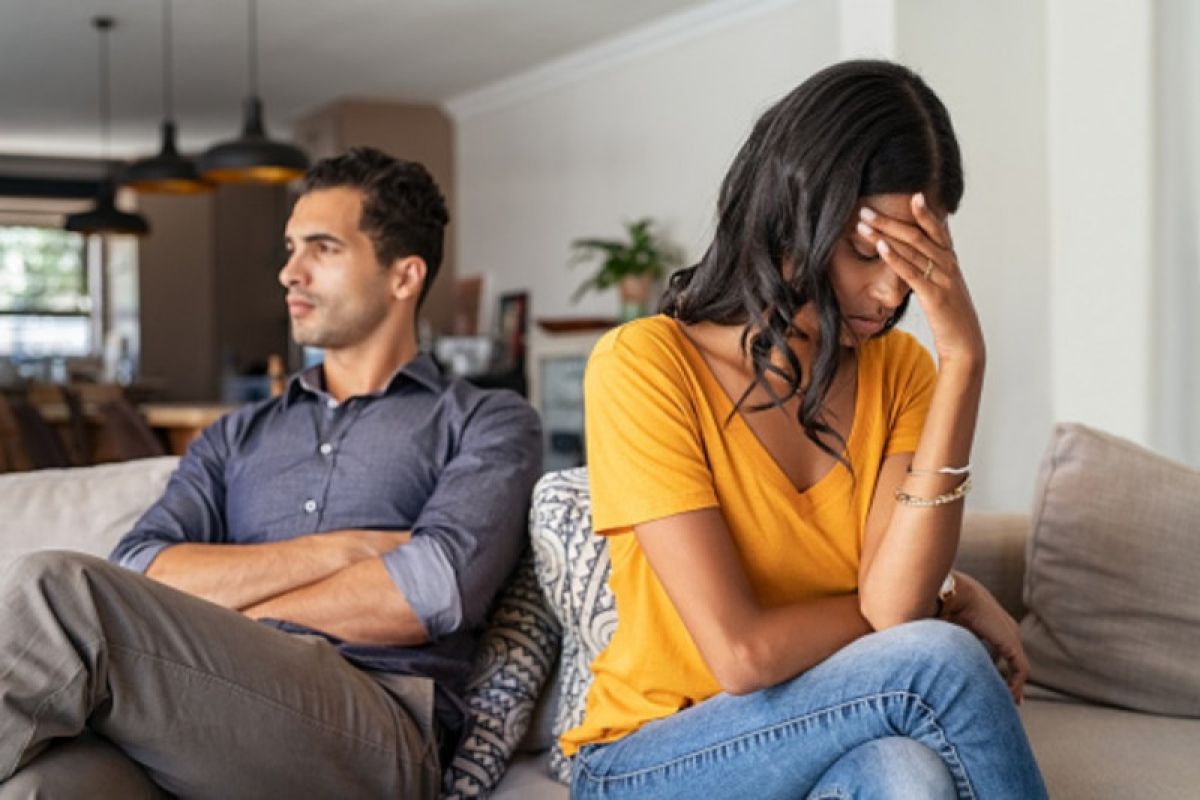 Psikiater: jangan komunikasi dengan pasangan saat emosi sedang tidak baik