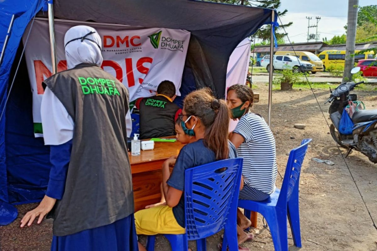 Dompet Dhuafa-DMC beri pelayanan medis gratis warga terdampak erupsi