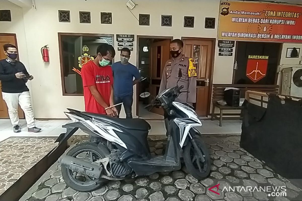 Polsek Jelutung menangkap buronan spesialis pencurian di perumahan