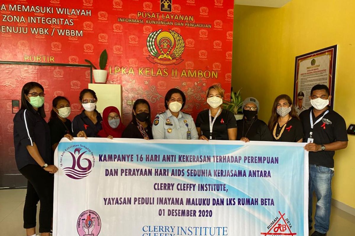 CCI- LKS Rumah Beta Maluku - YPIM berbagi dengan napi perempuan di hari AIDS