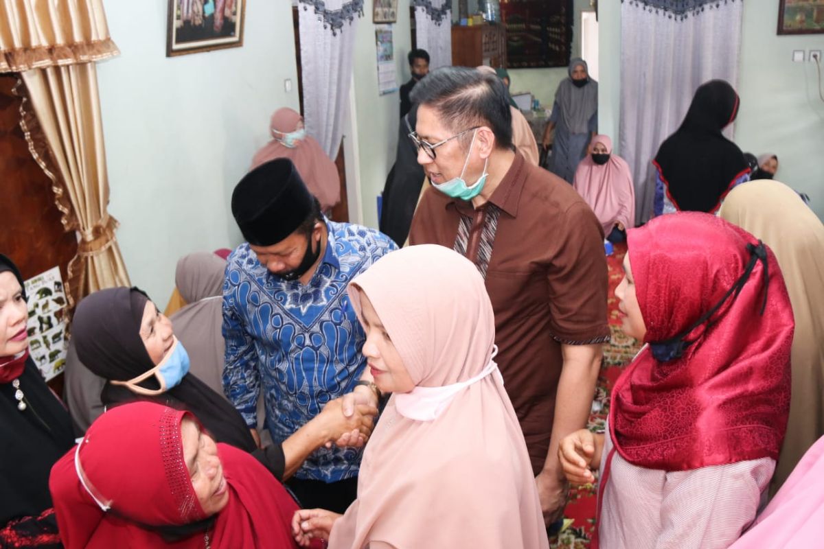 Pilih Mulyadi-Ali Mukhni, warga Kota Padang ingin program pusat terus dibawa ke Sumbar