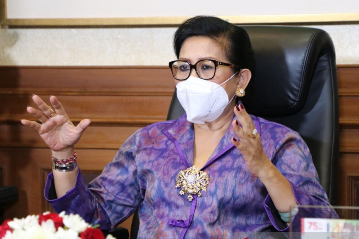 Putri Koster: Penting jaga jarak dalam prosesi upacara