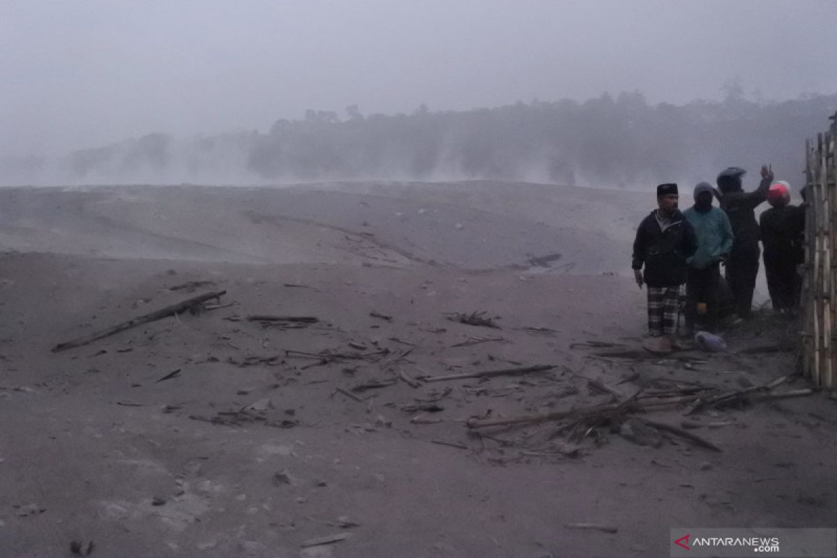 BPBD: Banjir lahar dingin Gunung Semeru masih terpantau aman