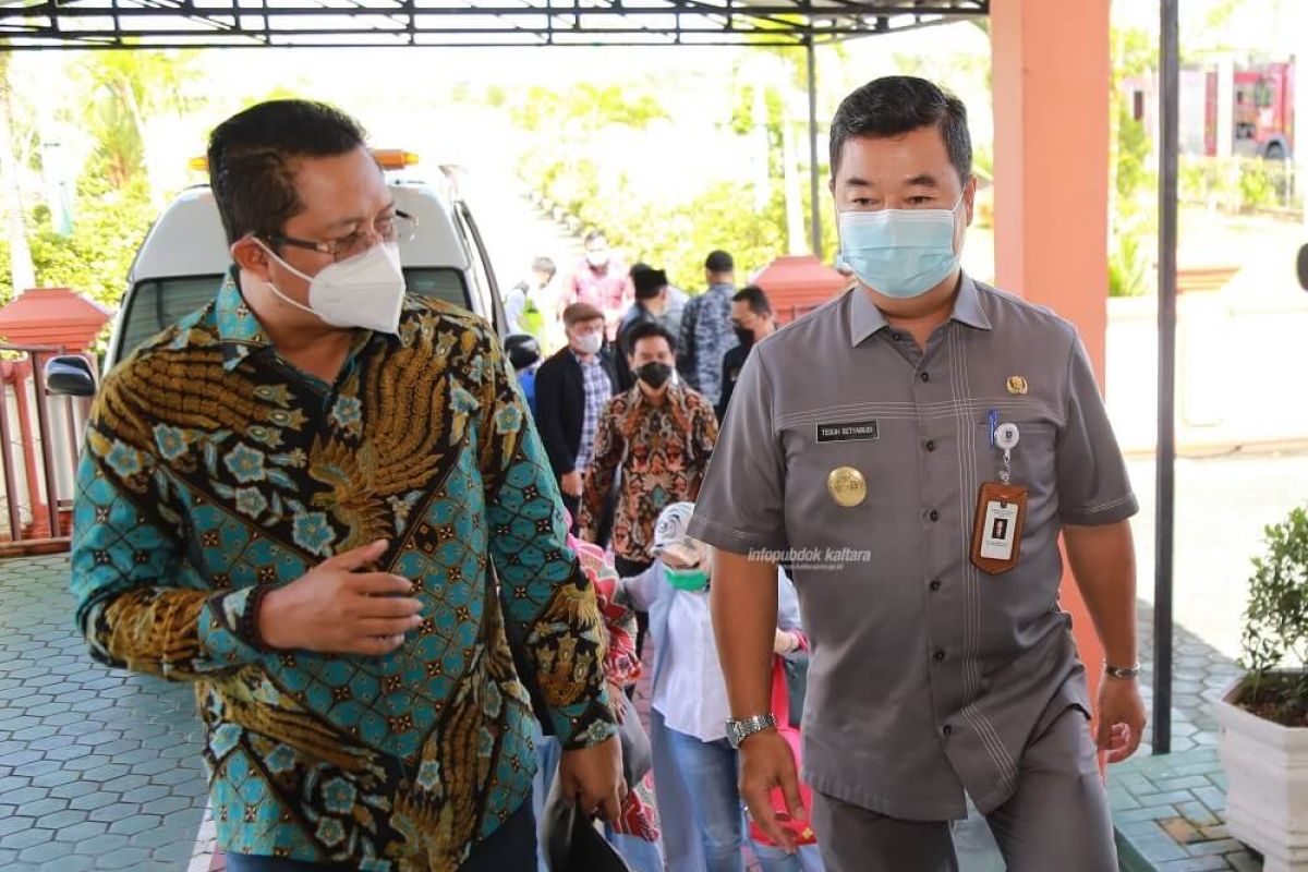 Pjs Gubernur Sambut Kedatangan Wakil Ketua DPD RI