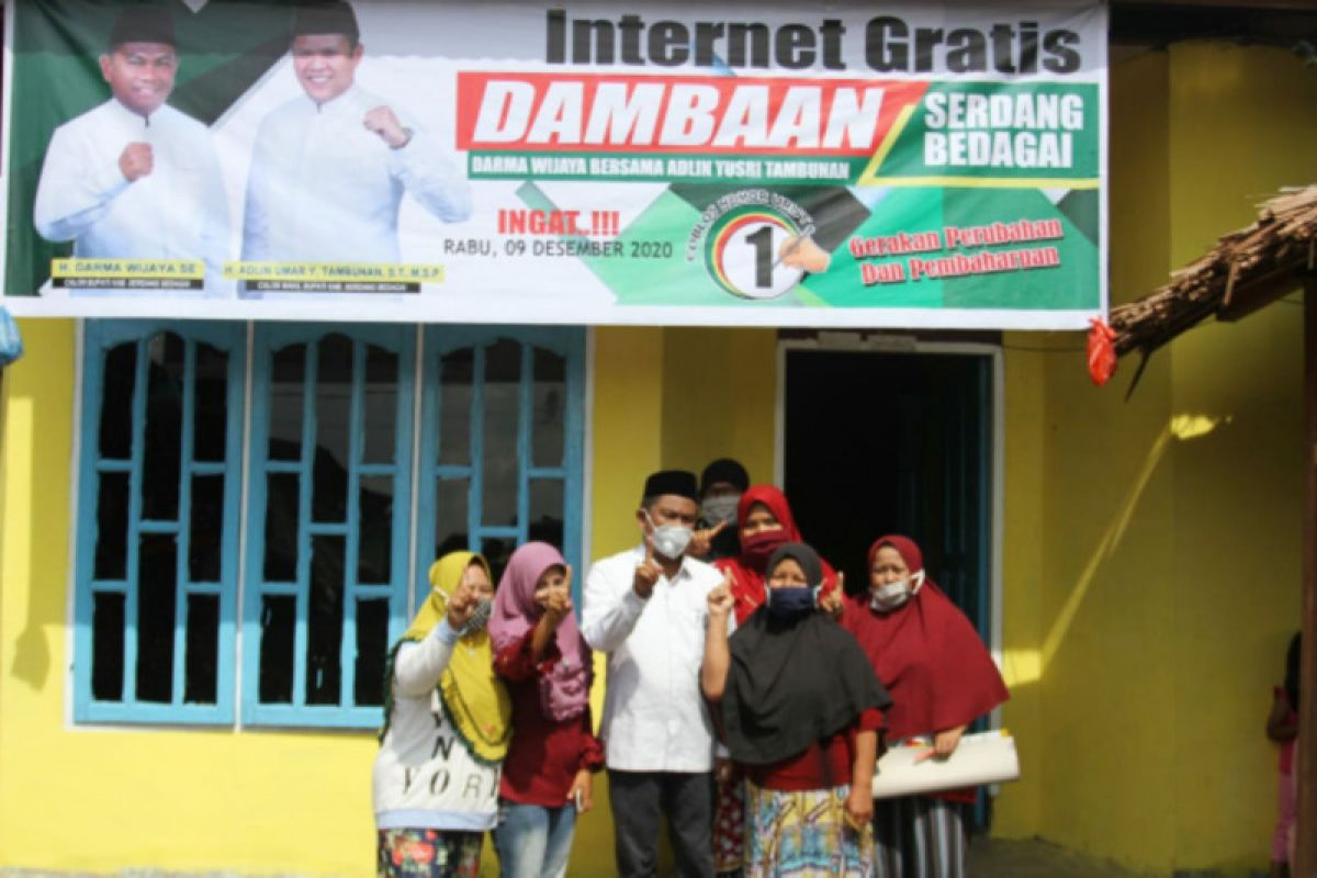 Darma Wijaya canangkan satu desa satu center internet gratis