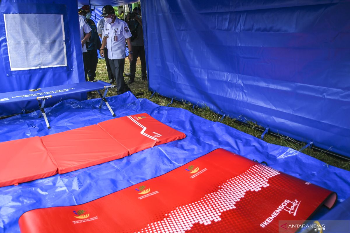 DKI lakukan tes antigen korban banjir sebelum ke posko pengungsian