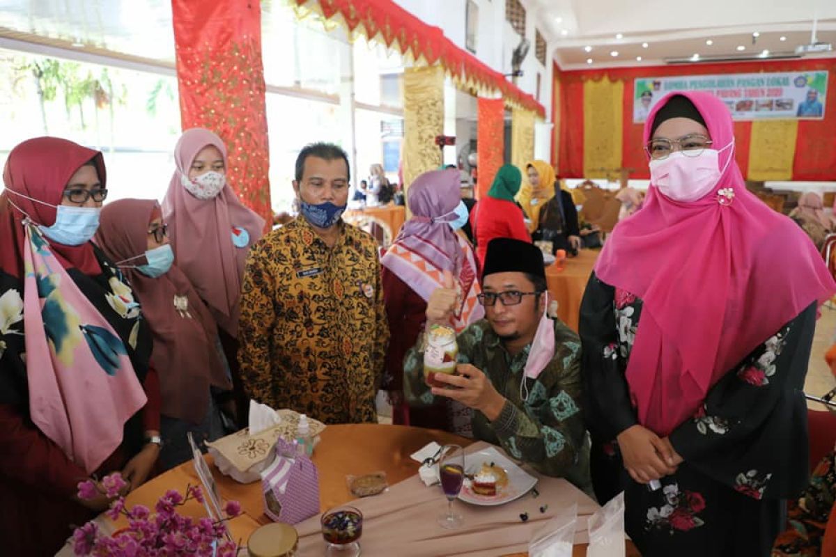 Padang gelar lomba cipta menu beragam tingkatkan  konsumsi pangan lokal