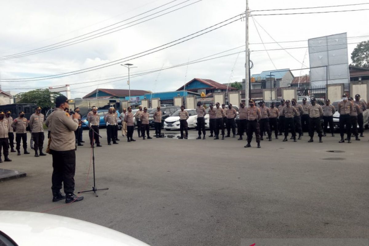 40 personel Polres Mimika bantu pengamanan Pilkada Asmat 9 Desember