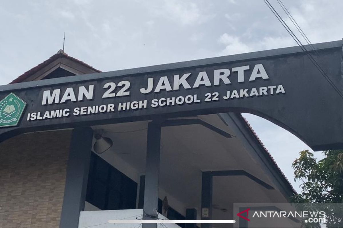 Guru MAN 22 Jakbar yang pertama kena COVID-19 tak ikut ke Yogyakarta