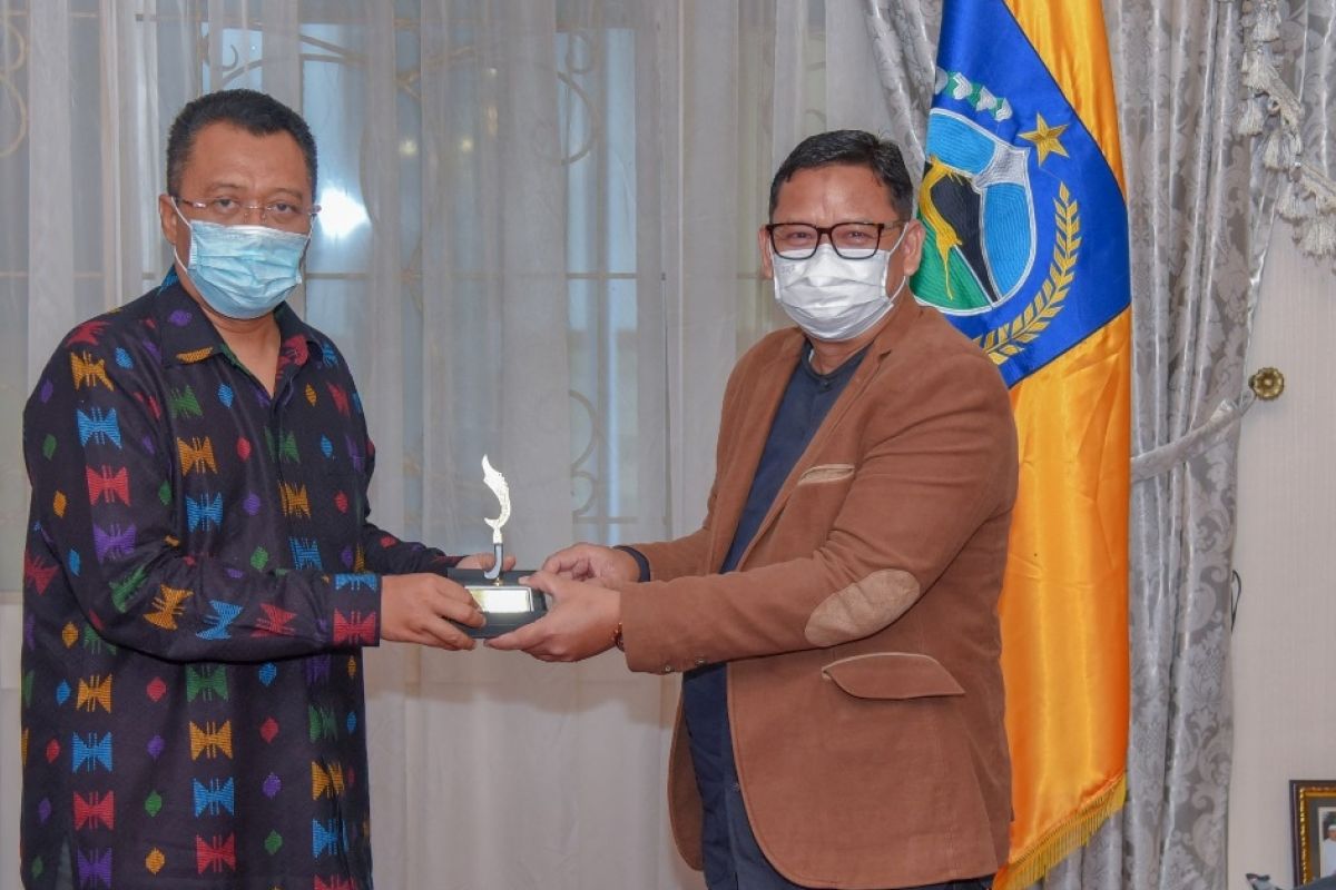 NTB-Jawa Barat menjalin kerja sama penguatan produk industri Kreatif