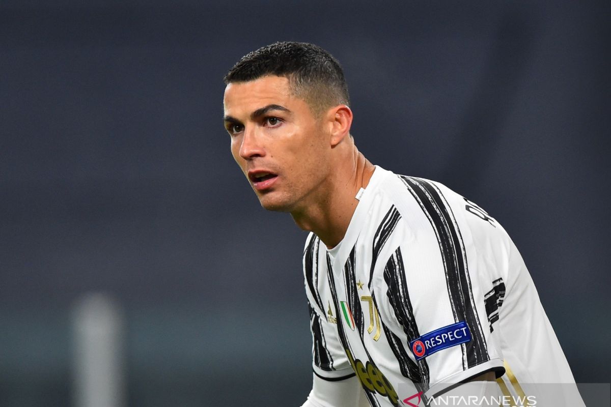 Cristiano Ronaldo jalani tes medis di Juve jelang musim baru