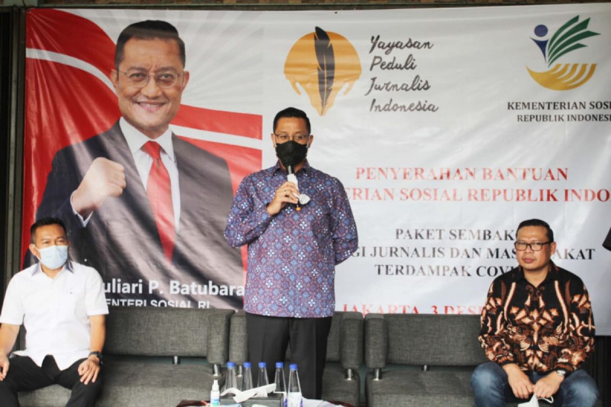 Kementerian Sosial gandeng YPJI salurkan bansos kepada wartawan