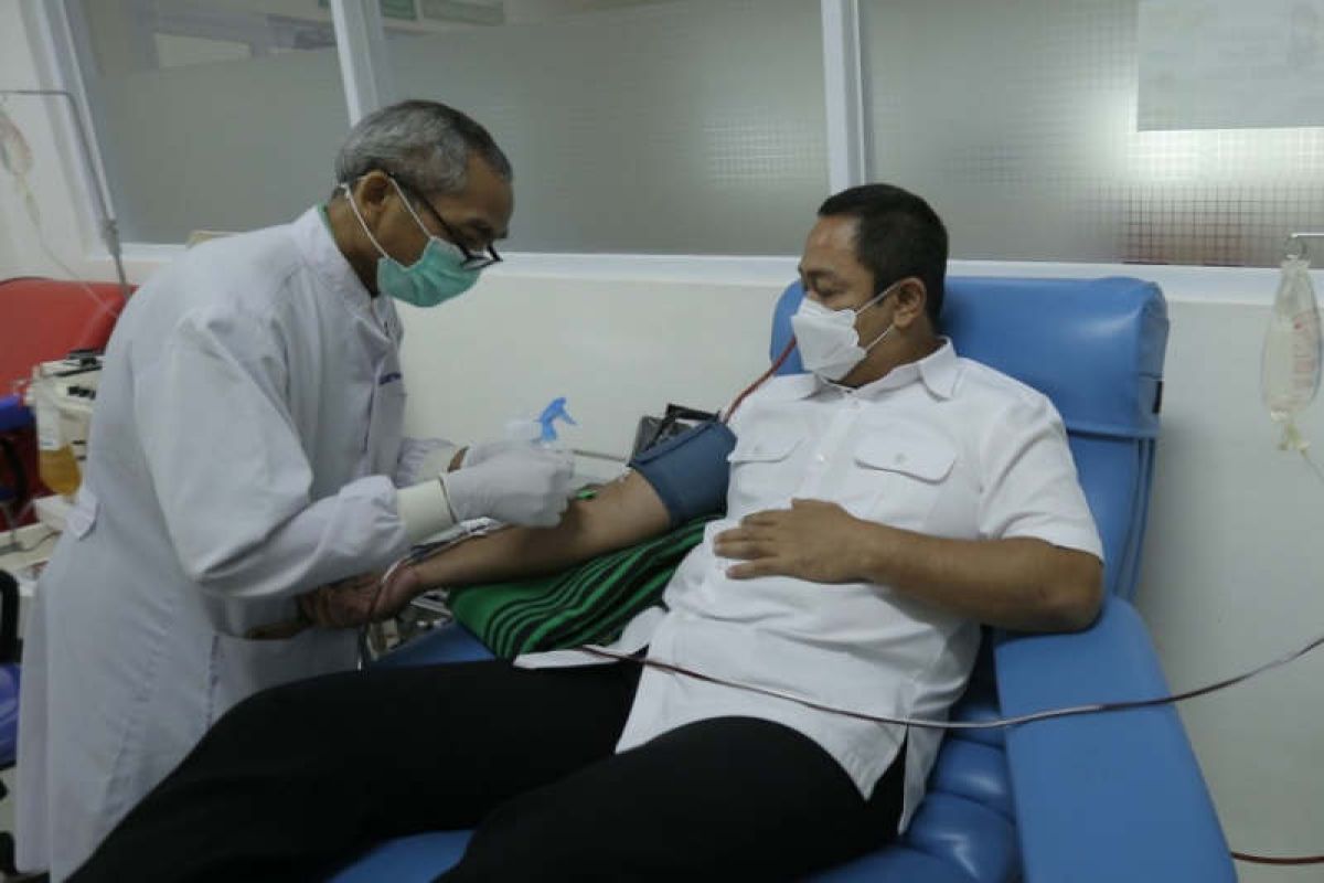 Calon Wali Kota Semarang donorkan plasma darah untuk pasien COVID