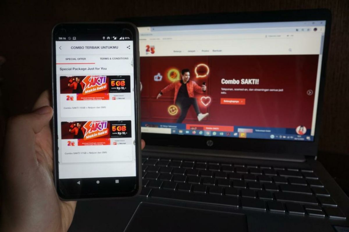 Telkomsel hadirkan ragam paket komunikasi dan layanan data terjangkau