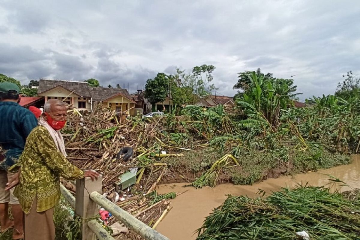 Banjir rendam ratusan rumah di Tanjung Selamat Deliserdang