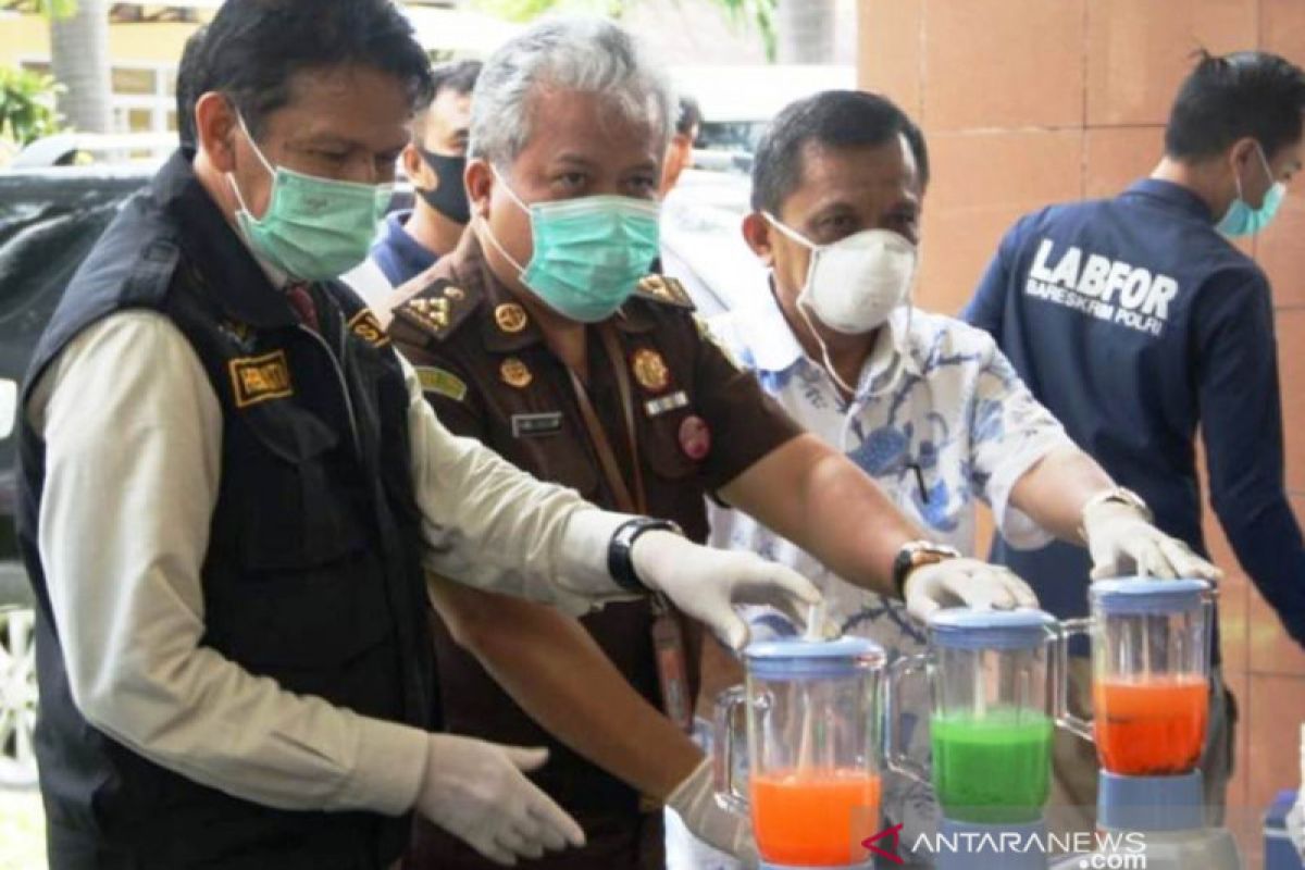 Polda Sumatera Selatan musnahkan 895 butir pil ekstasi