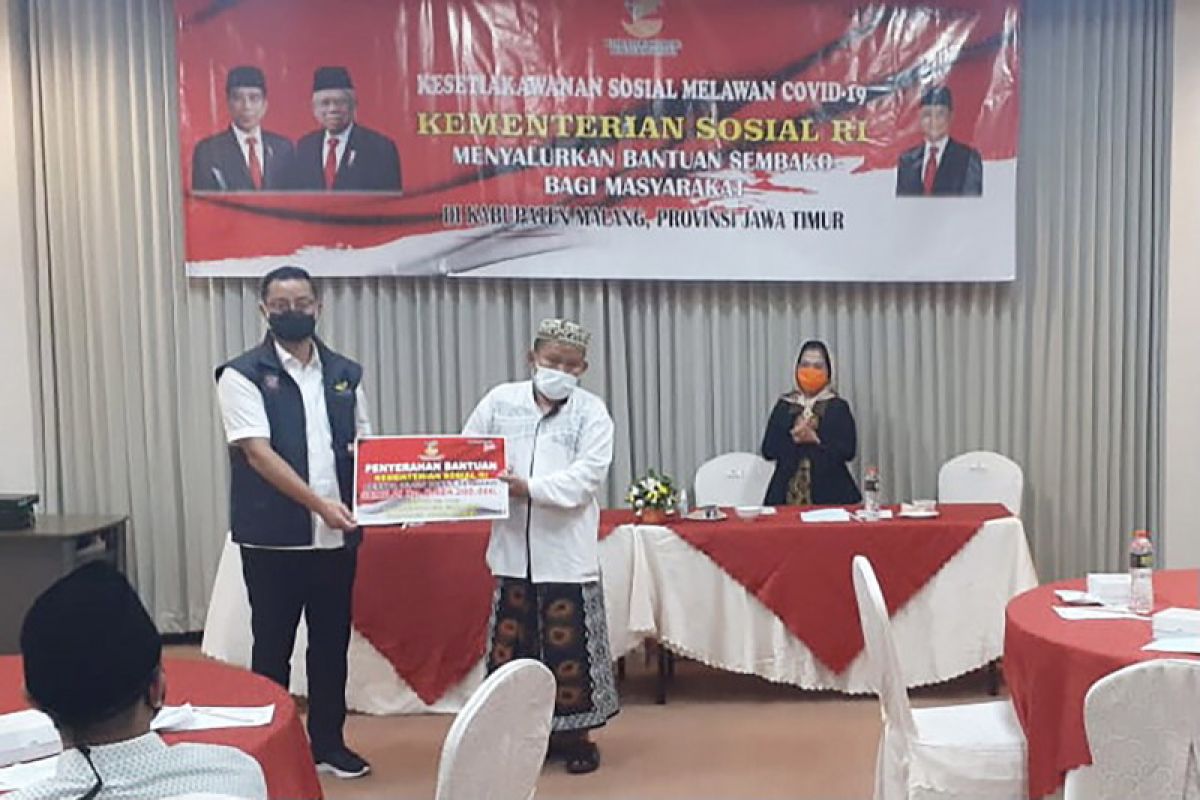 Kemensos salurkan bansos Rp2,6 miliar untuk warga Kabupaten Malang