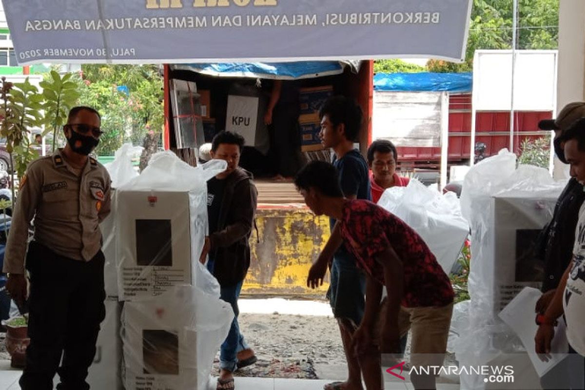 Polisi kawal pendistribusian surat suara di wilayah Palu Utara dan Tawaeli