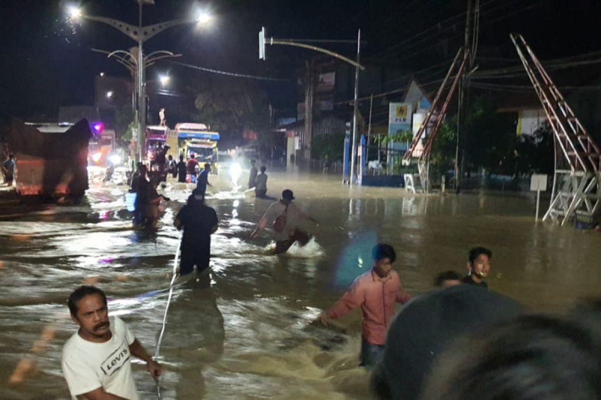 PLN Padamkan 330 Gardu Listrik di Aceh Utara akibat banjir