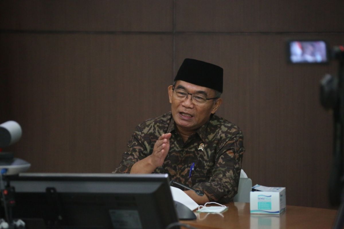 Menko PMK minta pemberian vaksin diseleksi untuk kelompok prioritas