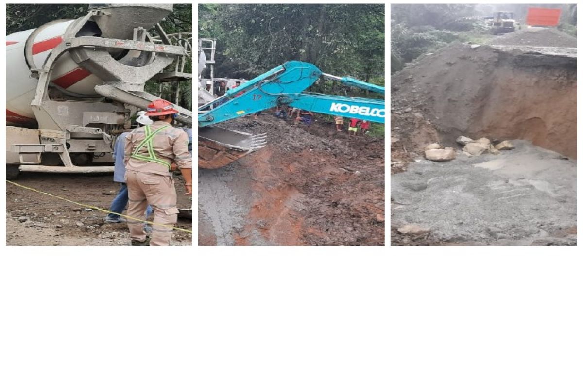 Jalan longsor menuju kawasan wisata Bukit Lawang Bahorok ditimbun hingga malam ini