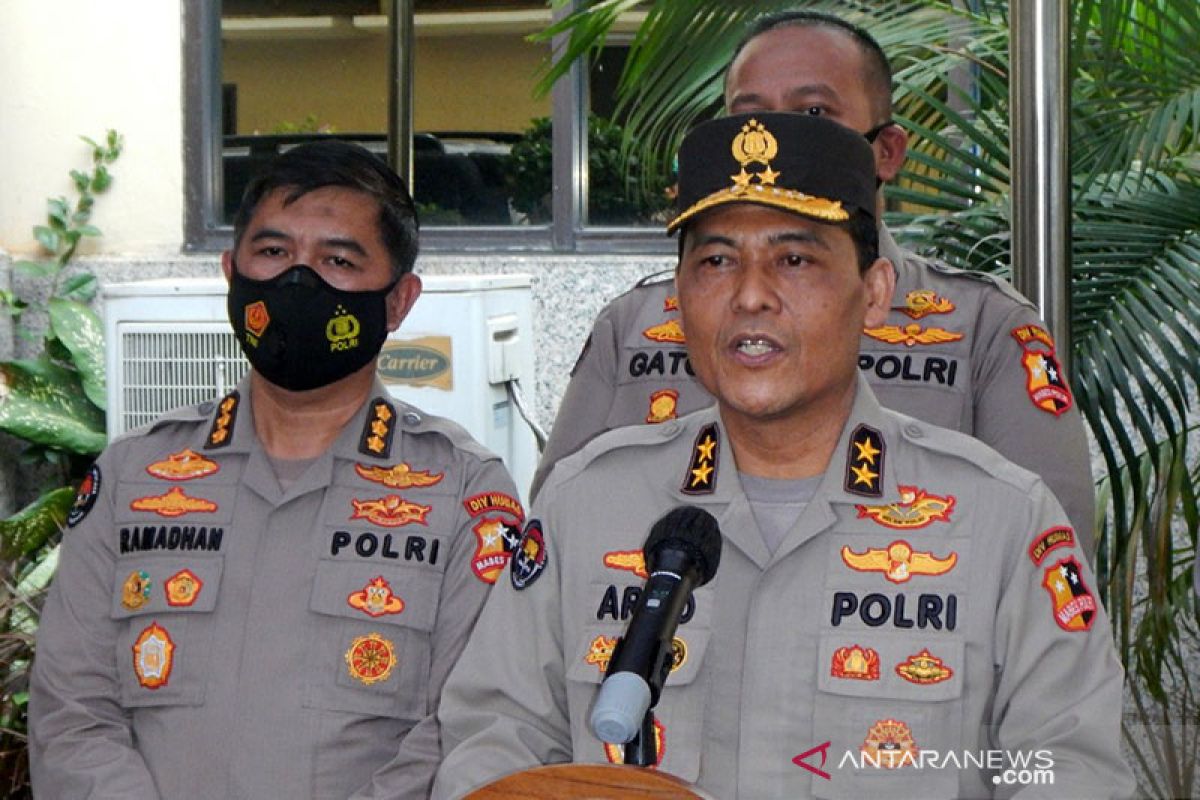 Polisi kejar 4 pengikut Rizieq Shihab dalam insiden penodongan terhadap polisi