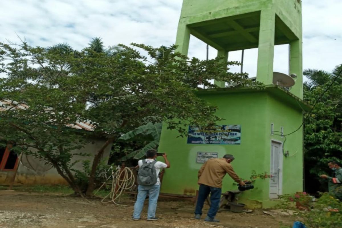 Peduli warga sekitar, SKK Migas-MontD'or bantu solusi air bersih dan bantu pembangunan madrasah