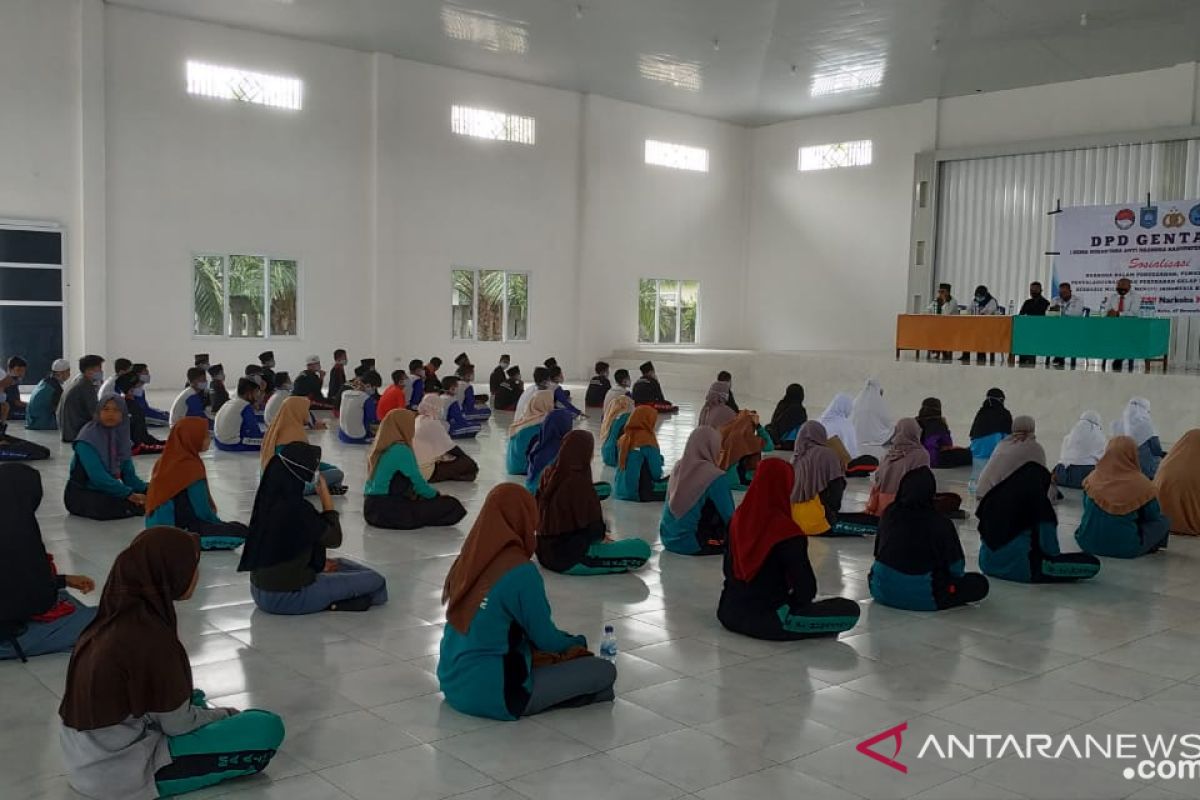 Gentara Bangka Tengah sosialisasi bahaya narkoba kepada santri ponpes