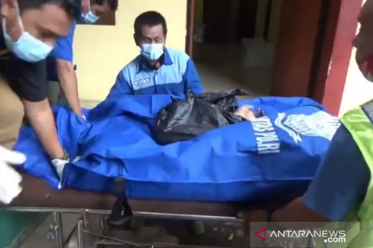 RS Polri periksa jasad korban mutilasi yang ditemukan di Bekasi