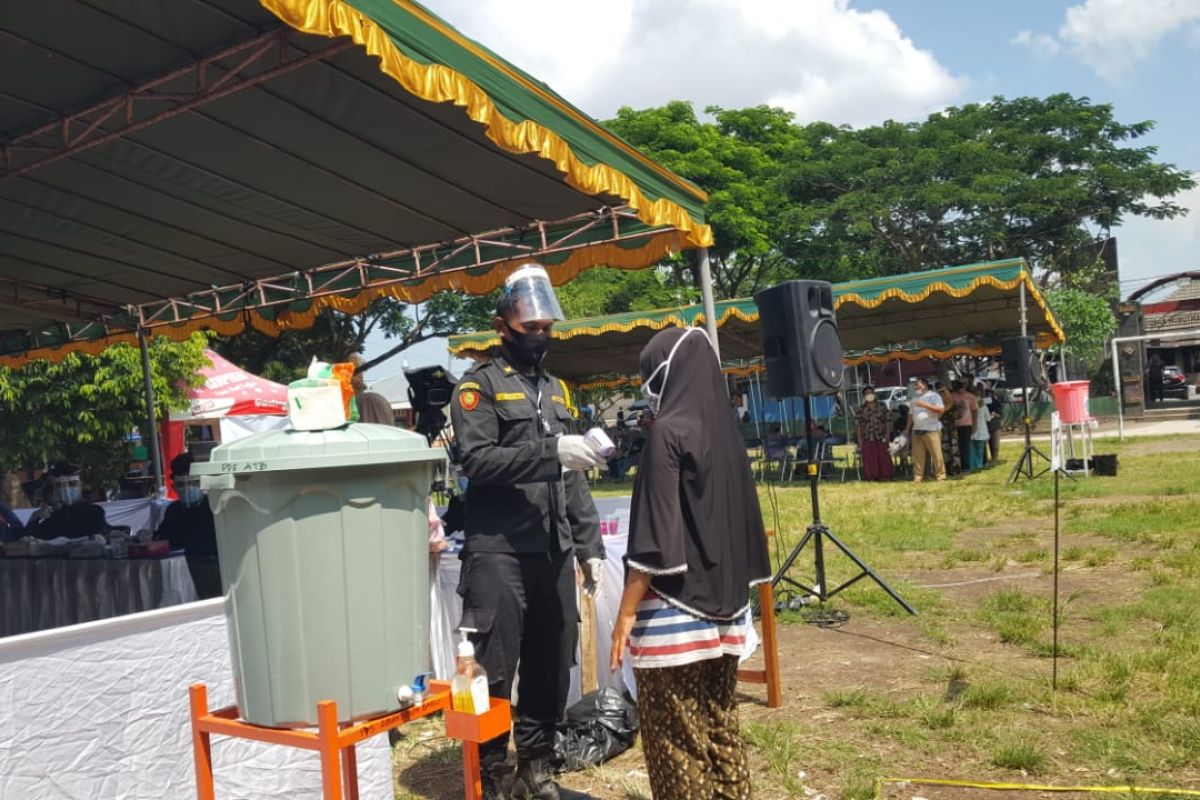KPU Mataram menyiapkan bilik khusus pemilih bersuhu tubuh tinggi