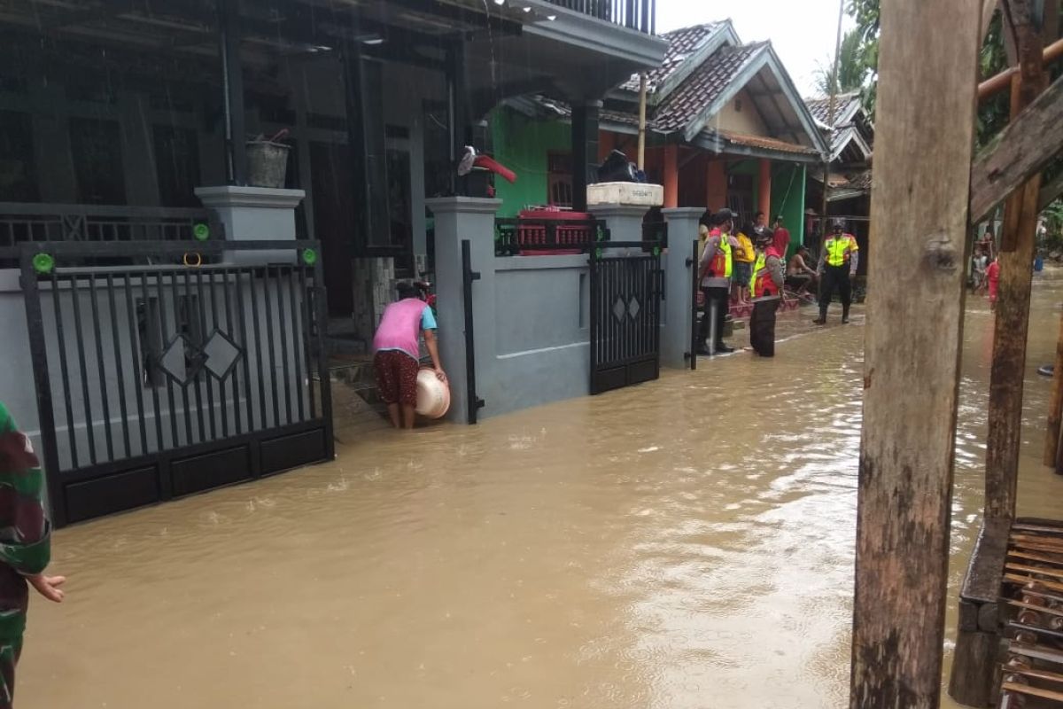 Meluas Banjir di Lebak