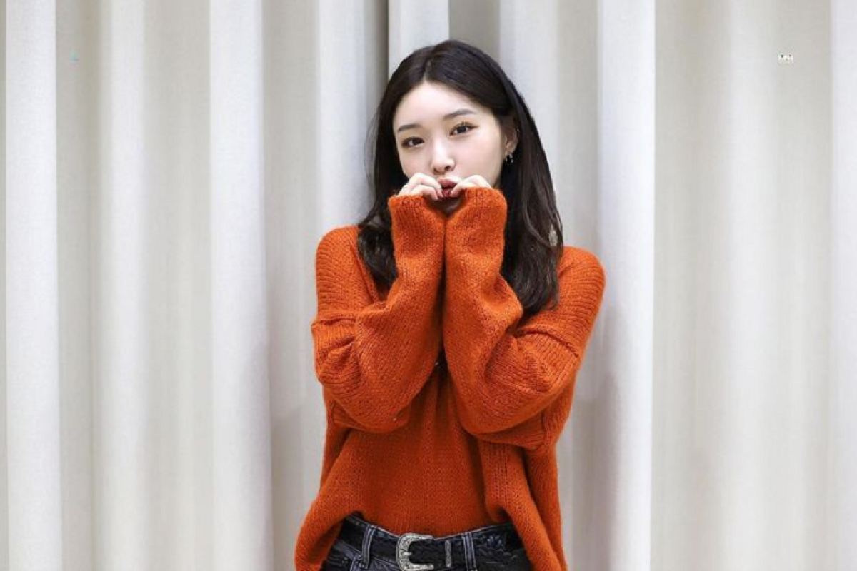 Penyanyi K-pop Chungha positif COVID-19