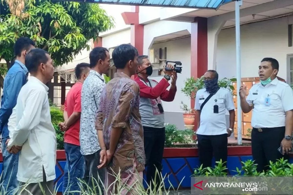 162 warga binaan Lapas Padang bebas lewat asimilasi