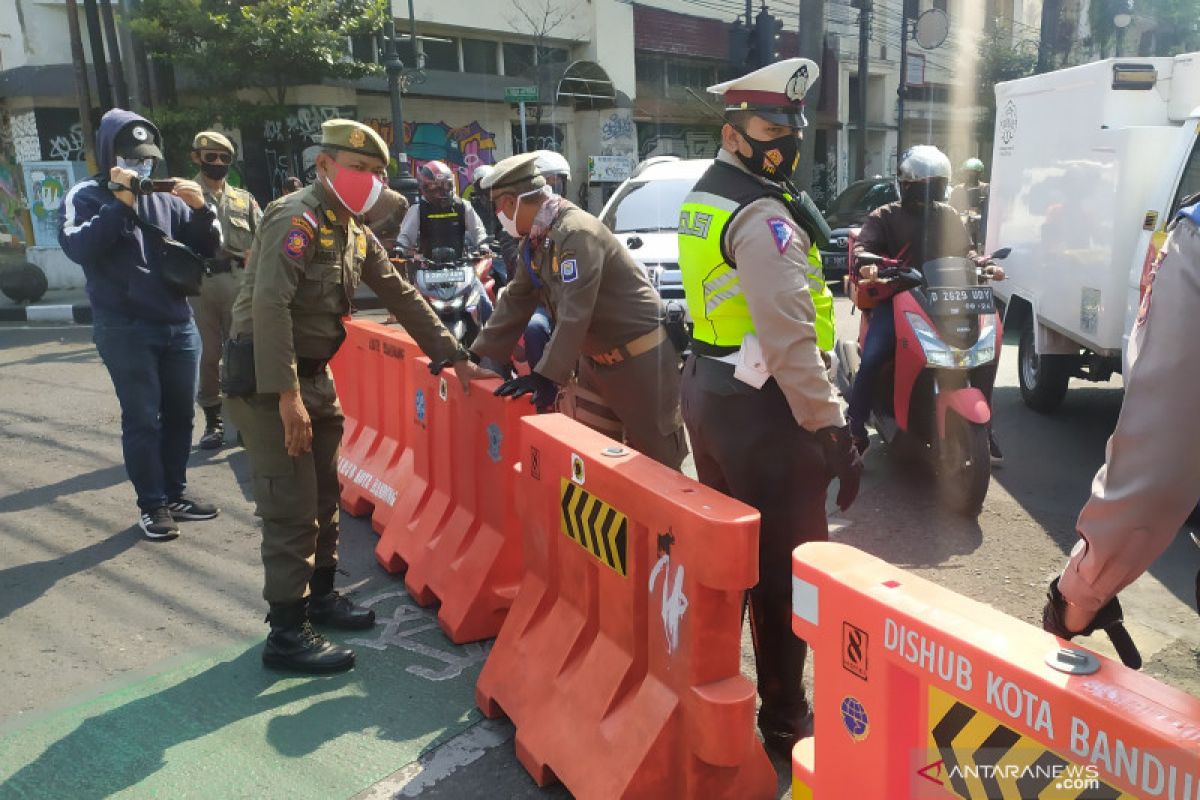 23 titik jalan dibuka-tutup saat PSBB proporsional di Bandung