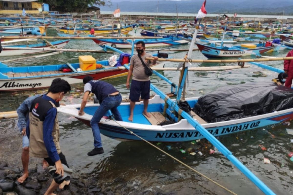 KPU Pesisir Barat telah distribusikan logistik pilkada ke Pulau Pisang