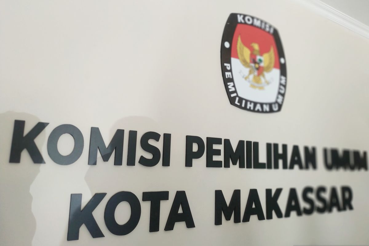 KPU Makassar izinkan sembilan lembaga survei hitung cepat Pilkada