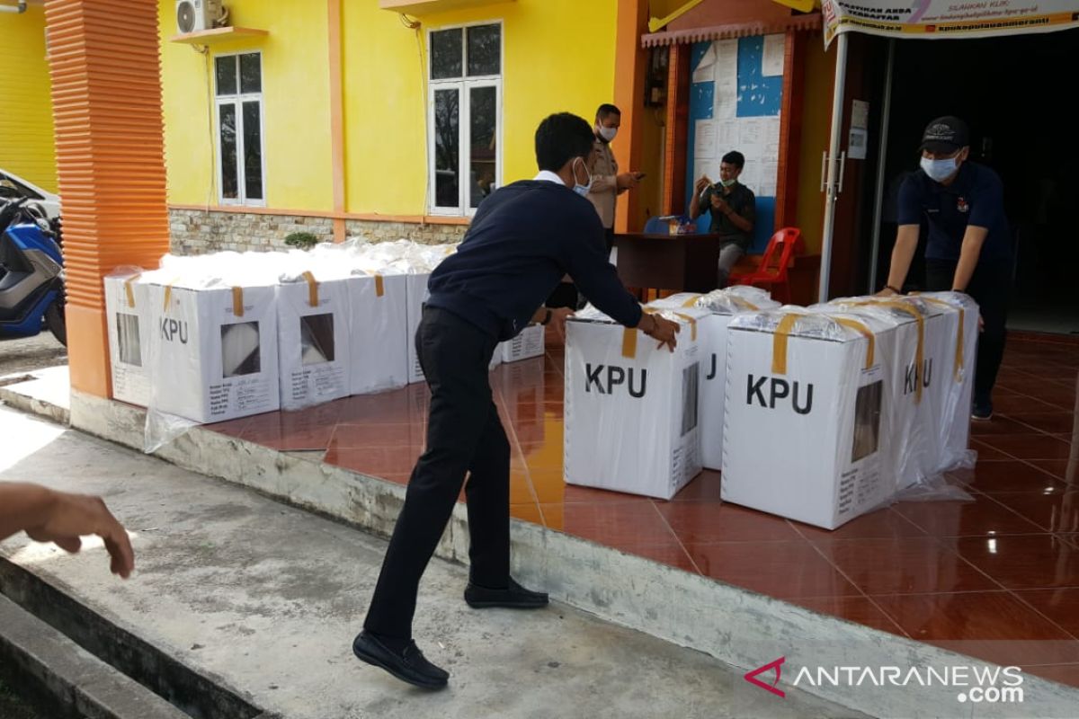 Kekurangan 123 surat suara, KPU Kepulauan Meranti gunakan surat cadangan