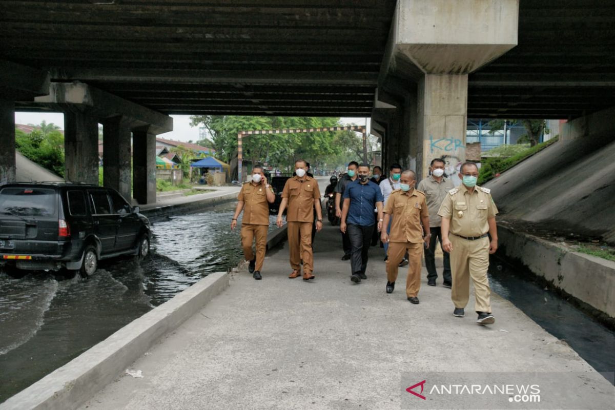 Pemkot Medan segera perbaiki drainase untuk mencegah kerusakan jalan
