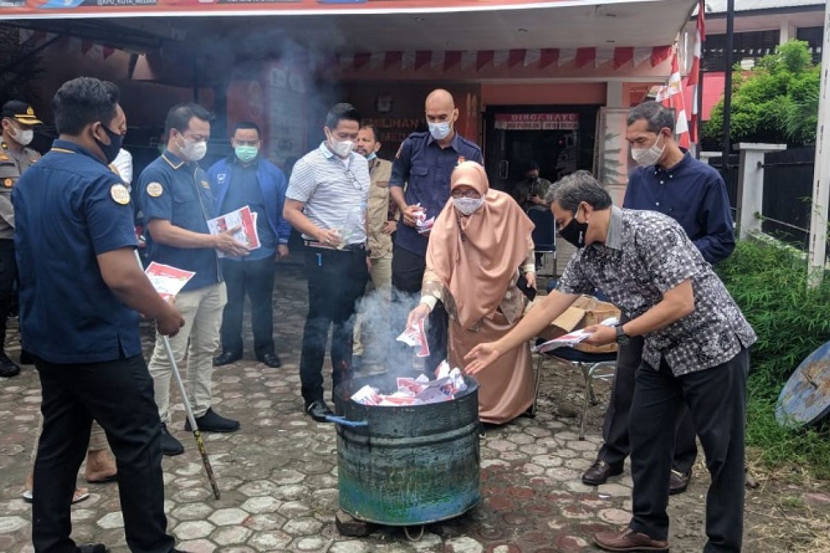 KPUD Medan musnahkan 5.312 surat suara rusak