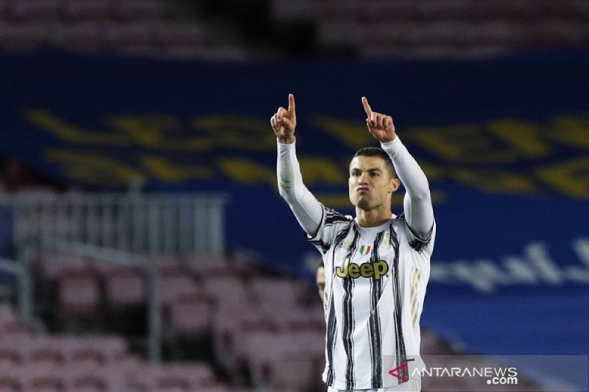 Cristiano  Ronaldo antar Juventus tuntaskan revans atas Barcelona
