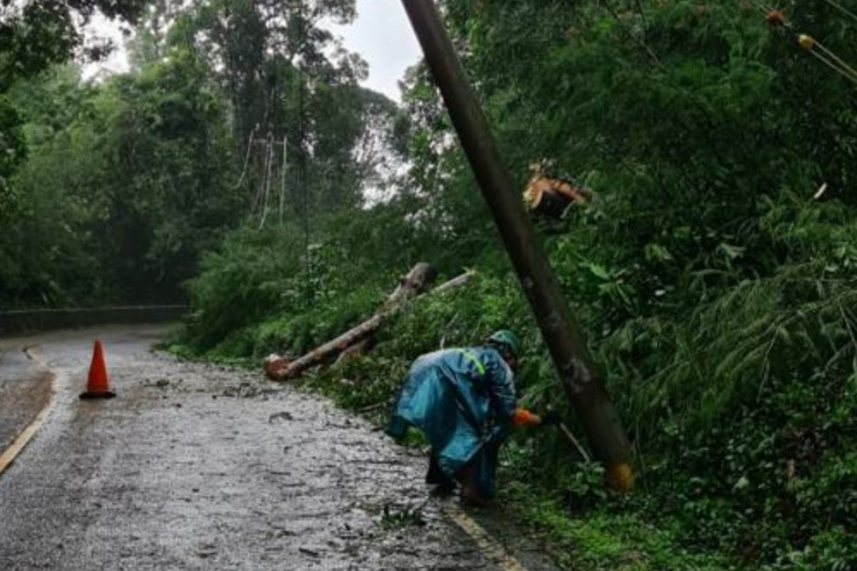 PLN berhasil pulihkan 5.843 gardu rusak akibat cuaca buruk di Jabar