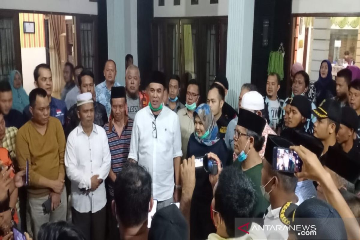 Paslon 1 dan 2 saling klaim unggul di Pilkada Madina