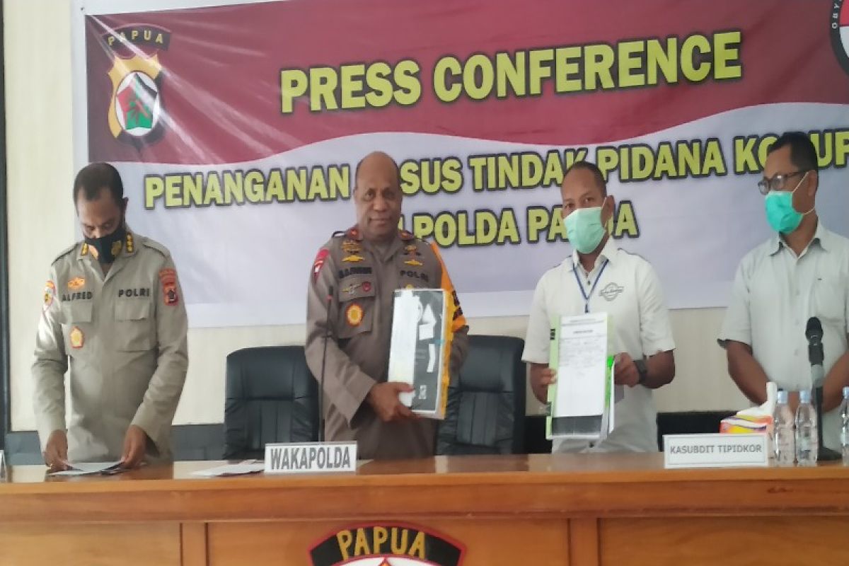 Anggota KPUD Papua AA ditahan karena rugikan negara Rp6 miliar