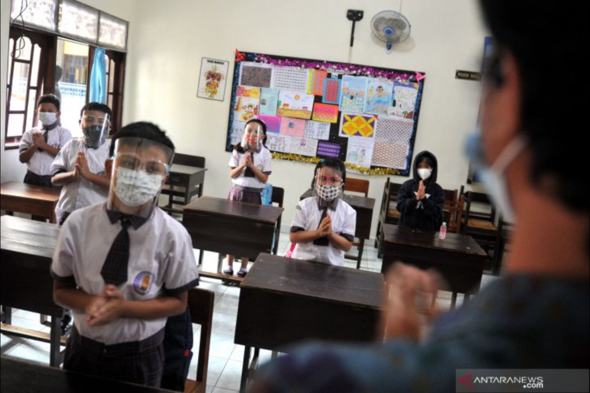 Siap-siap untuk sekolah tatap muka