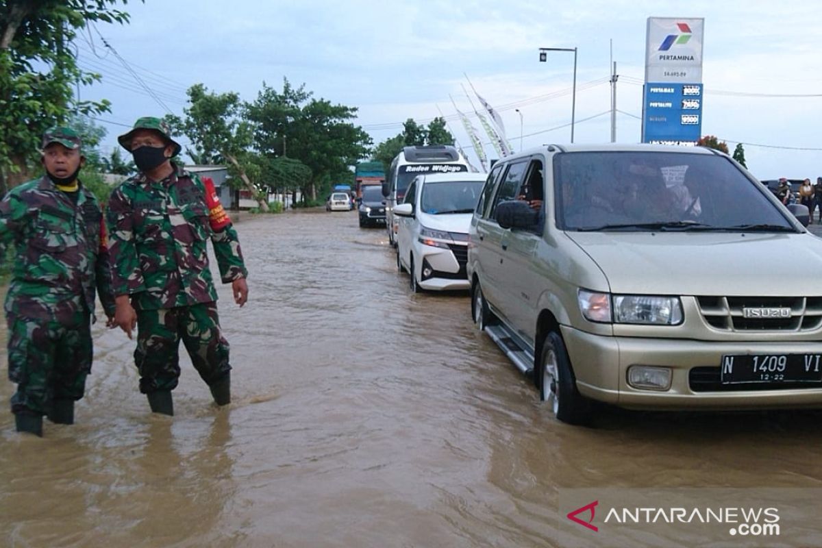 Banjir melanda wilayah Bangkalan dan Sampang