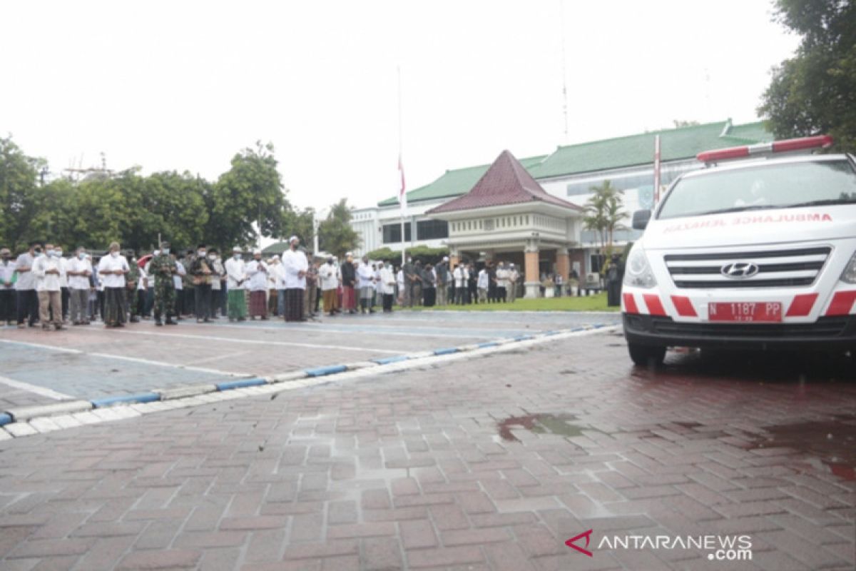 ASN Pemkot Probolinggo beri penghormatan terakhir kepada Wawali Moh. Subri