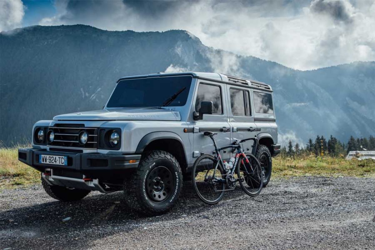 Ineos beli pabrik Mercedes-Benz siapkan pesaing Land Rover Defender